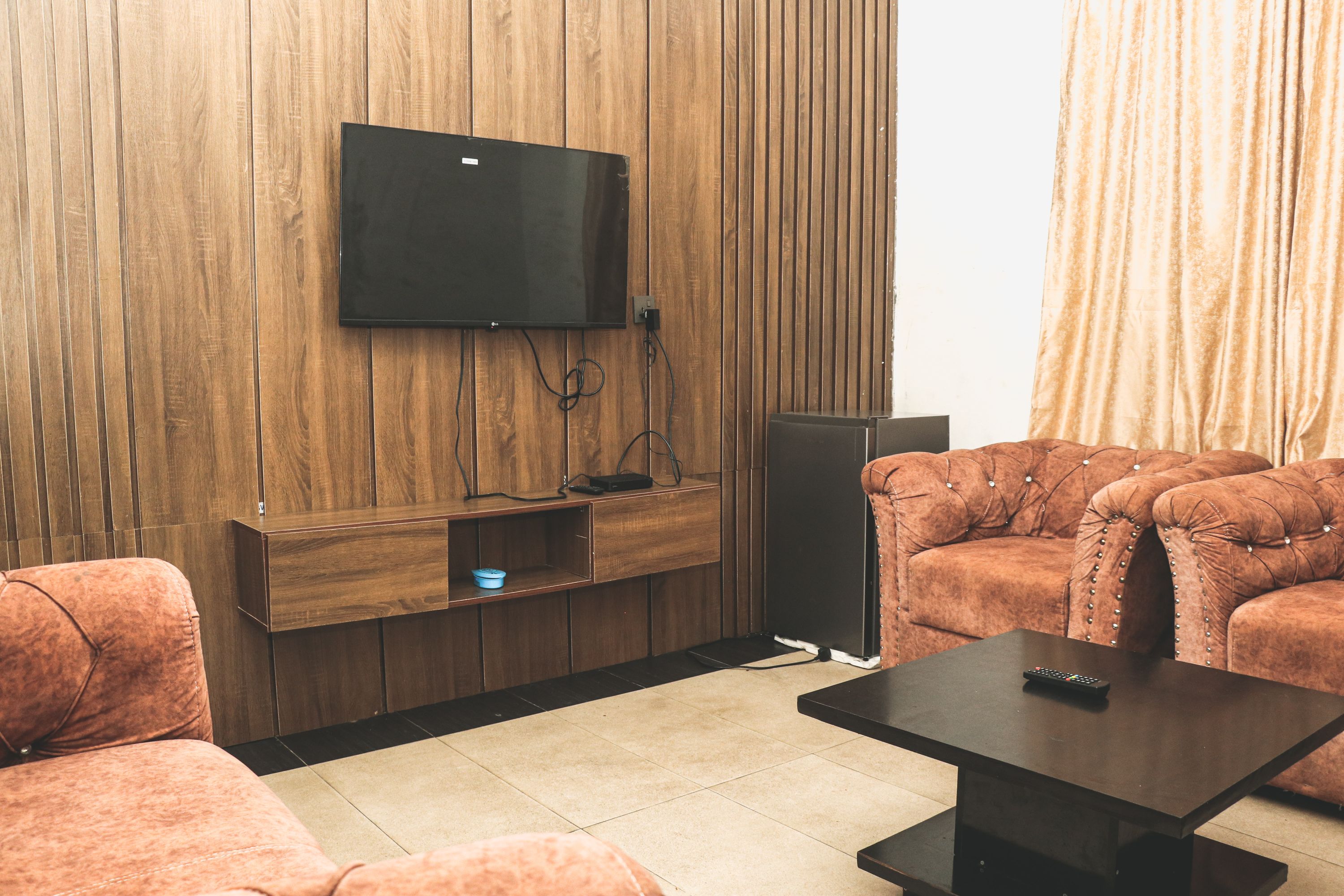 Diplomatic Suite